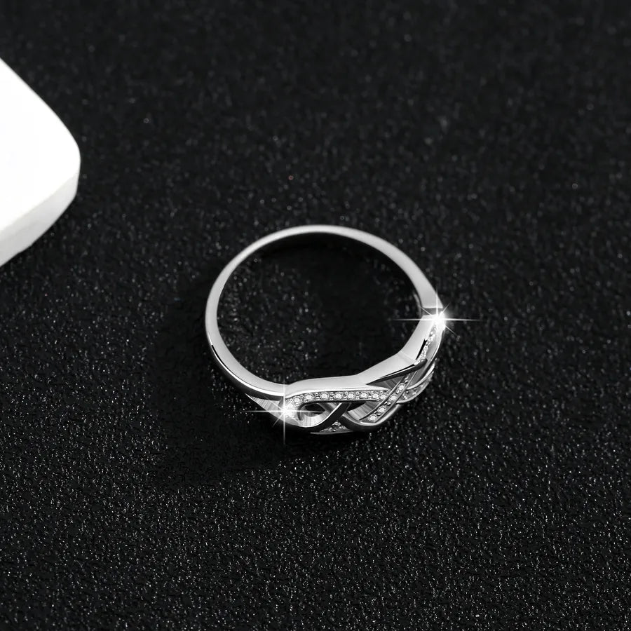 Bague Croix Torsadée Ajourée – Argent 925 & Zircon - Erezya