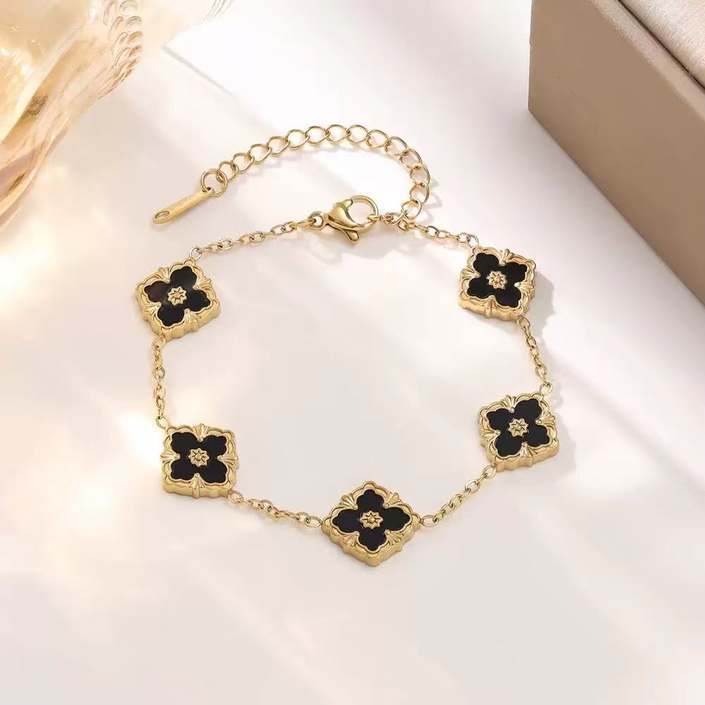 Bracelet Trèfle Noir Doré - Erezya